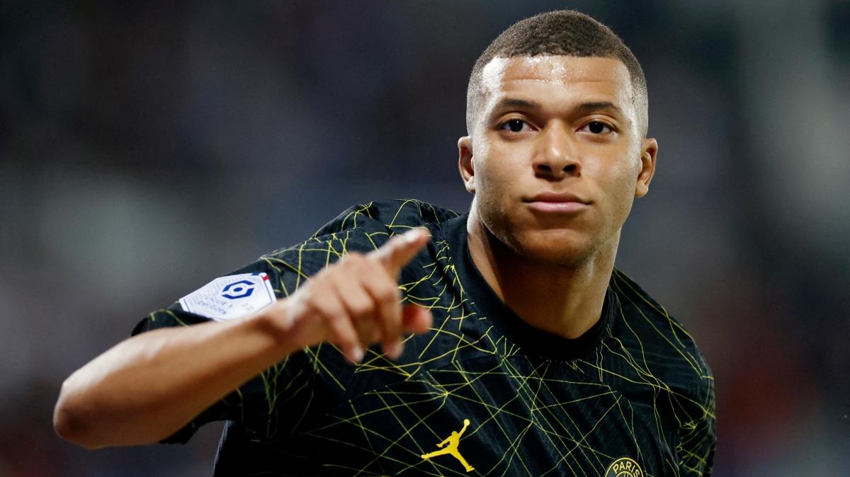 Kylian Mbappe: Geleceime 2024'te karar vereceim