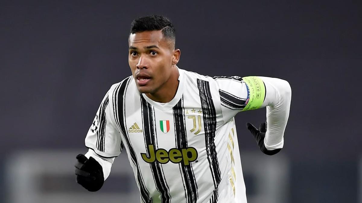 Fenerbahe transferde vites arttrd! Sol bekte hedef Alex Sandro