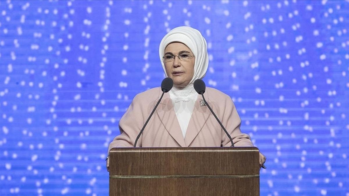 Emine Erdoan'dan yazar brahim Abdul-Matin iin taziye mesaj