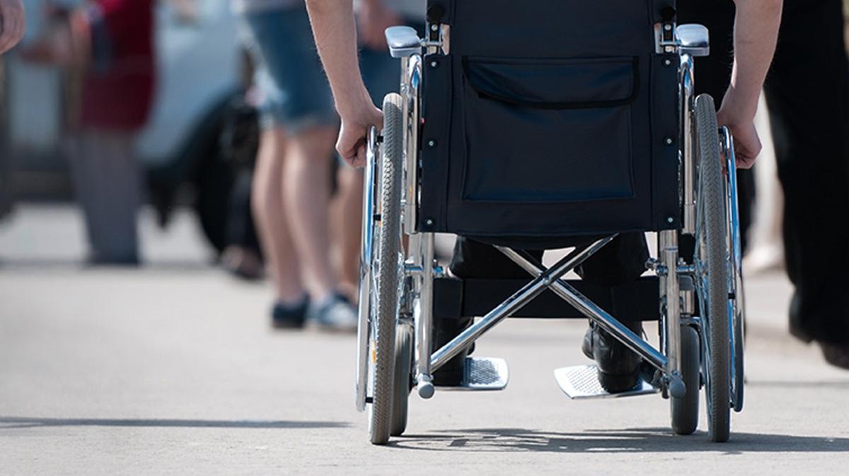 Kahramanmara'ta 100 engelliye tekerlekli sandalye