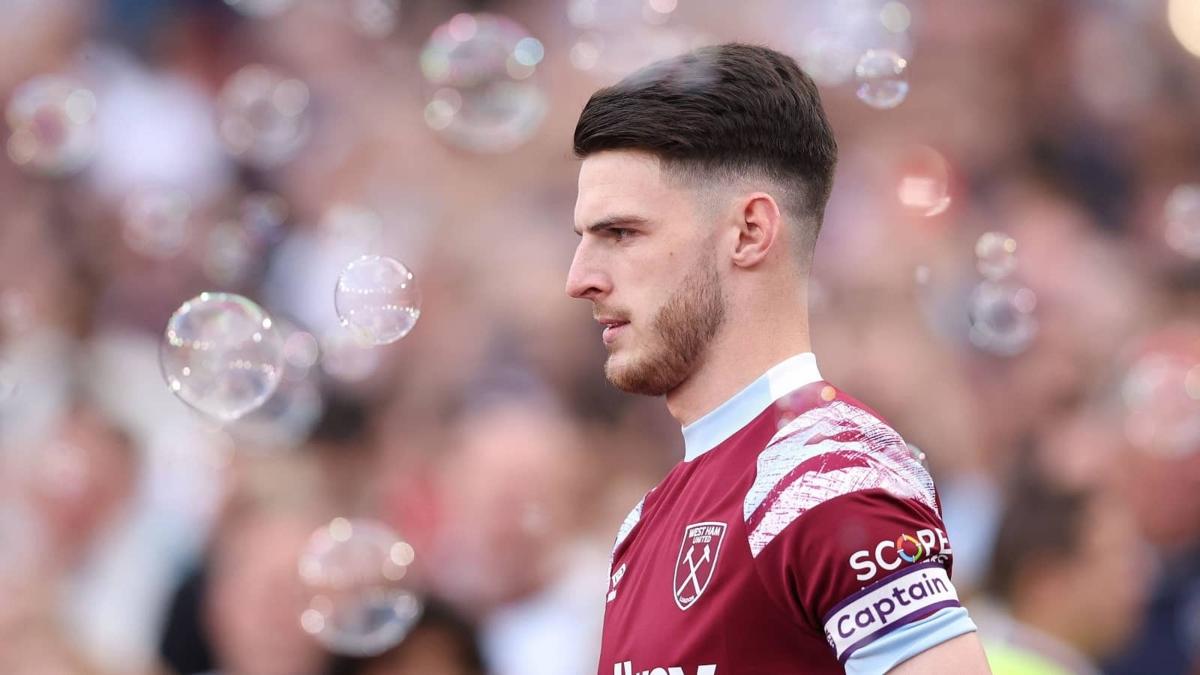 Declan Rice West Ham United'n kasasn dolduracak