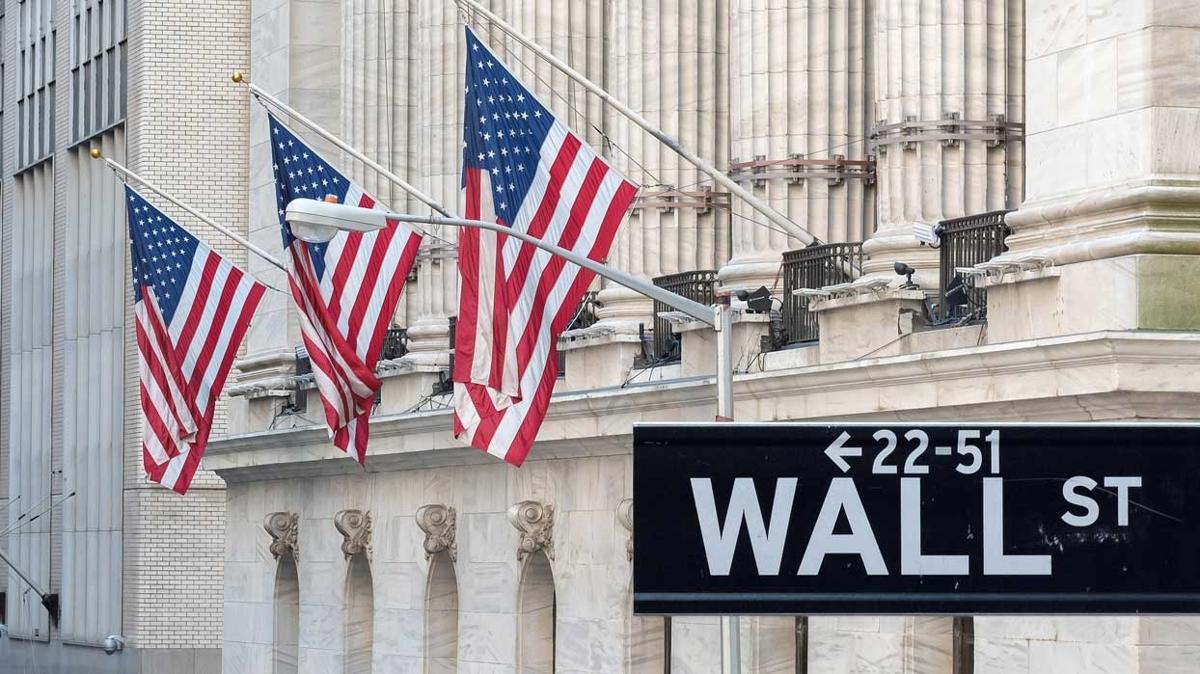 Wall Street'te binlerce bankac iini kaybediyor