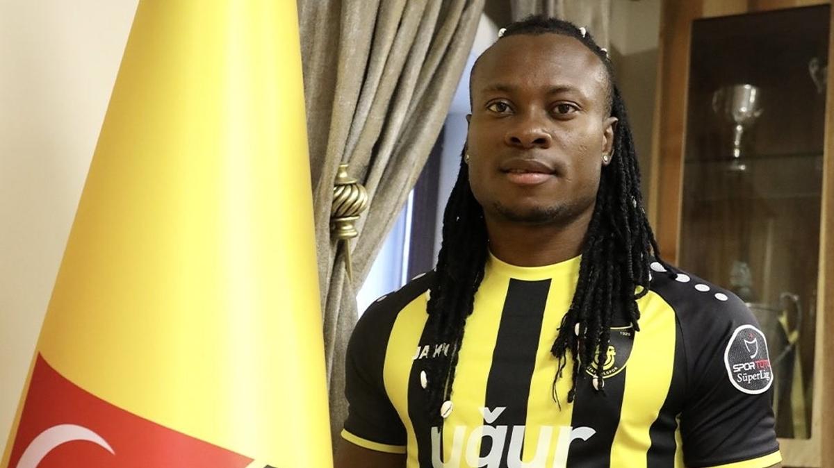 Gaziantep FK, Emeka Eze'ye talip oldu