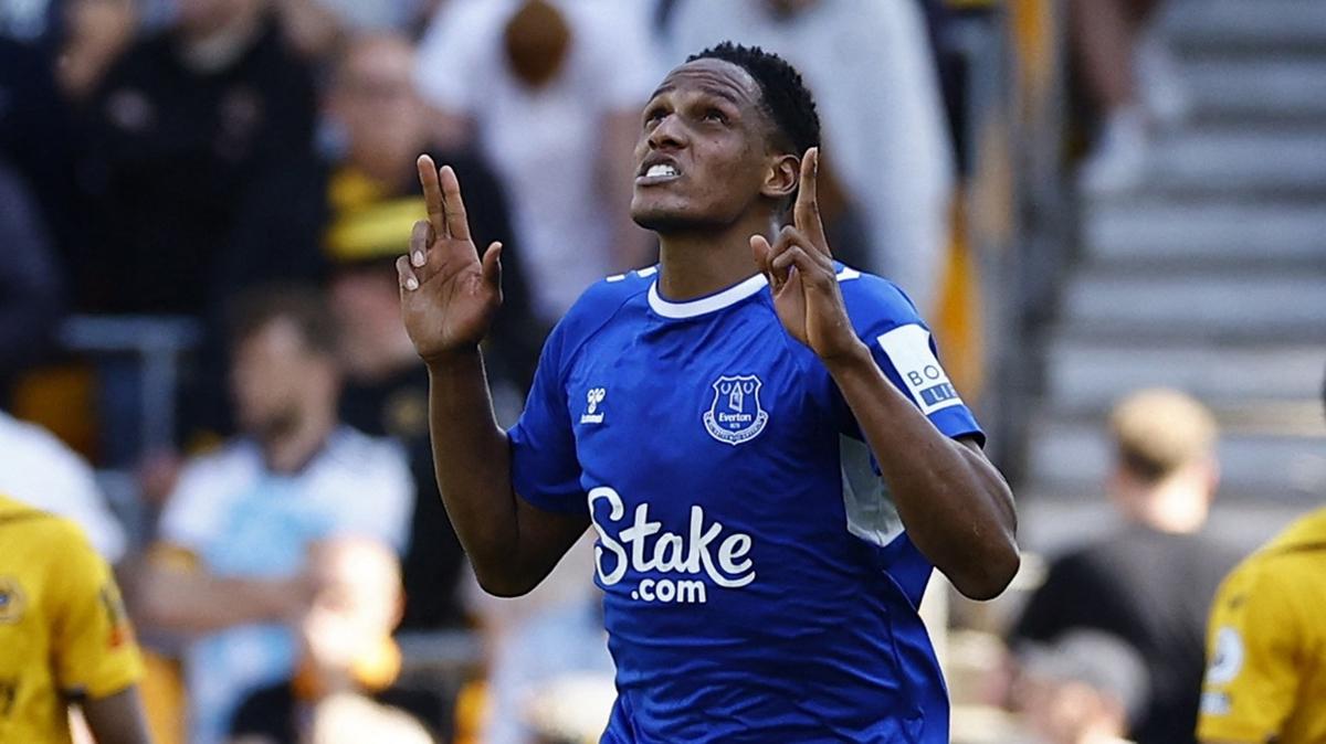 Yerry Mina, Premier Lig'den vazgemiyor