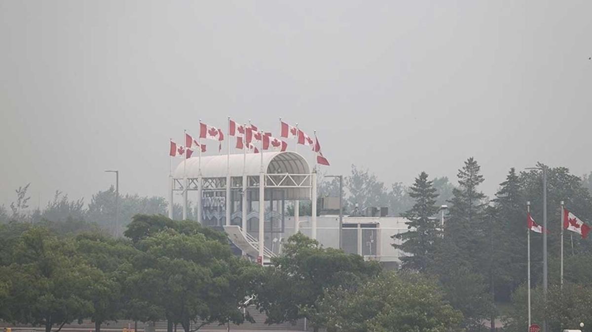 Orman yangnlar nedeniyle Toronto'nun hava kalitesi dt