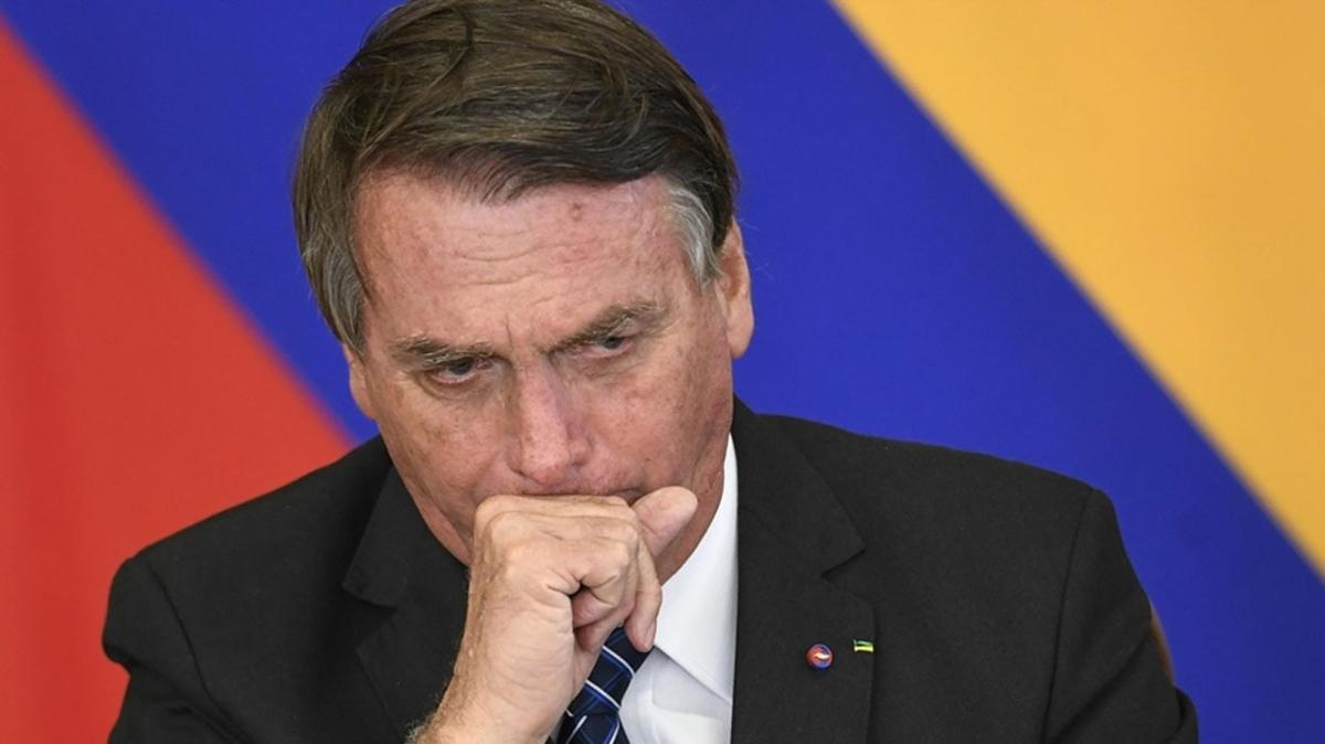 Eski Brezilya Devlet Bakan Bolsonaro'ya 8 yl siyasi yasak
