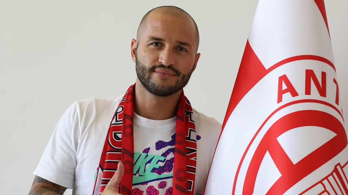 Antalyaspor'da Fedor Kudriashov ile yollar ayrld