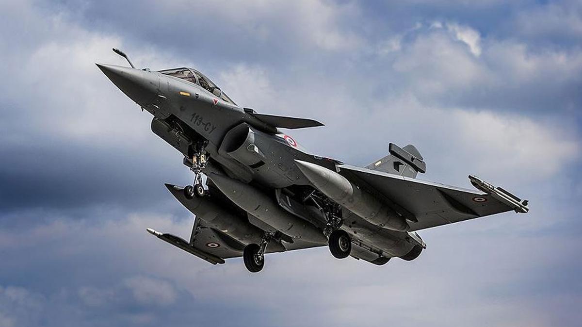 Yunanistan, Fransa'dan 16'nc Rafale sava uan ald