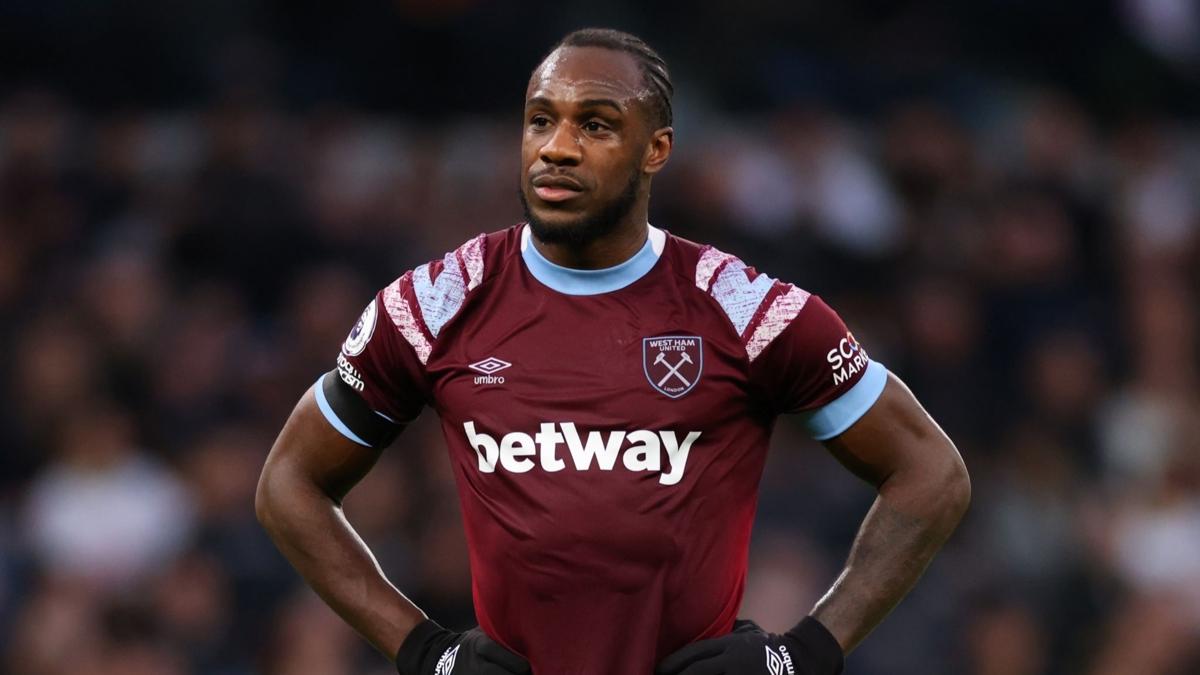 Galatasaray, Michail Antonio'nun peinde