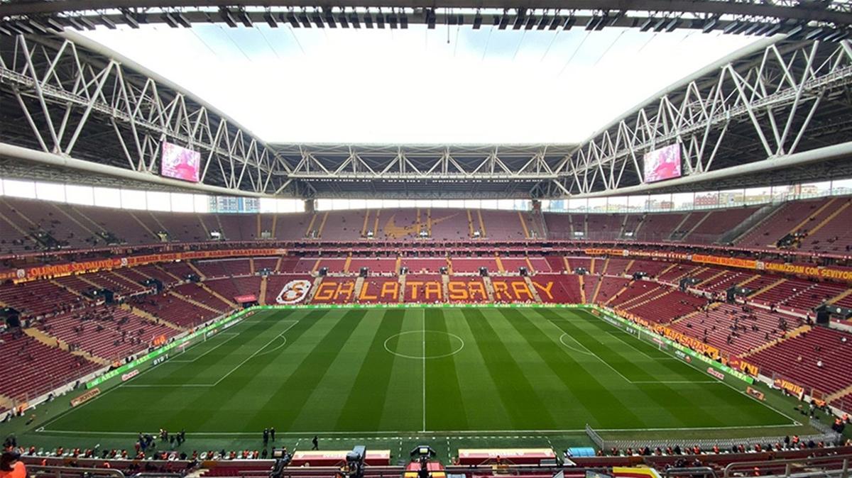 Galatasaray'da yeni localar kap kap gitti