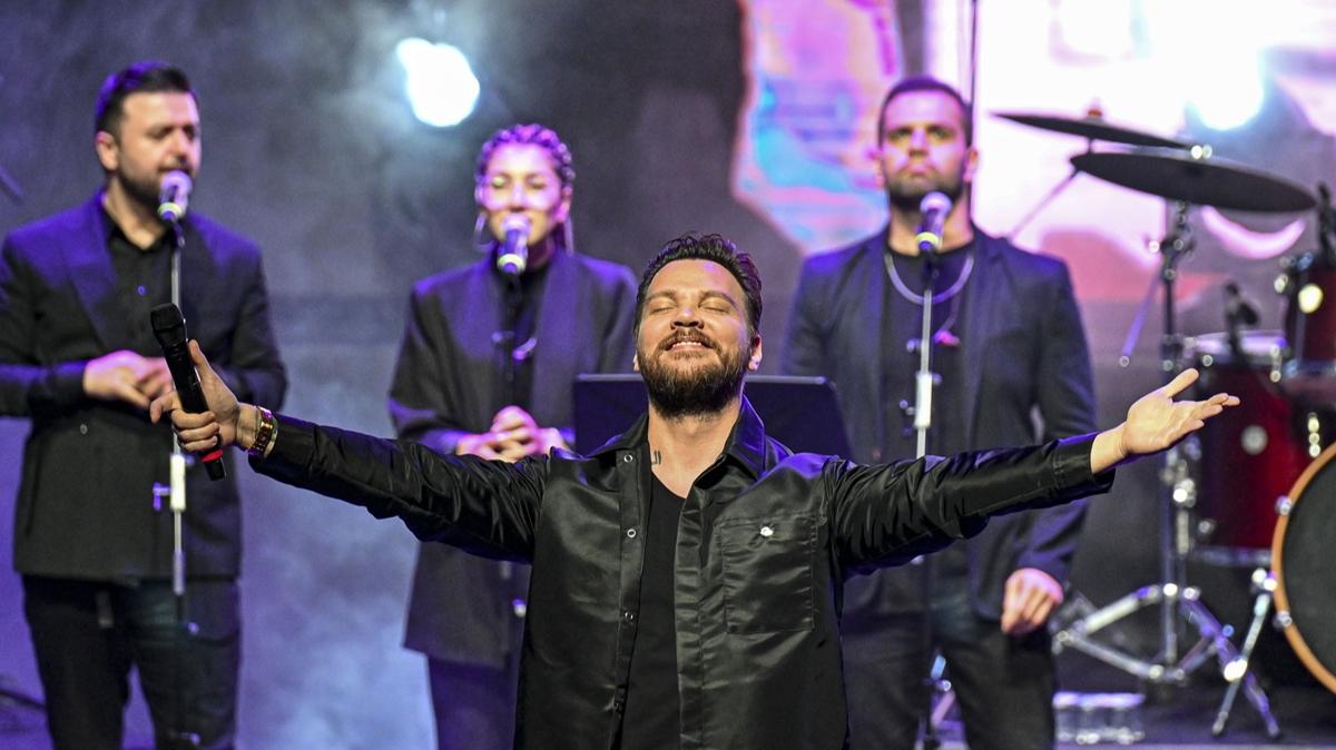 Sinan Akl'dan Cumhurbakanl Betepe Millet Kongre ve Kltr Merkezi'nde konser