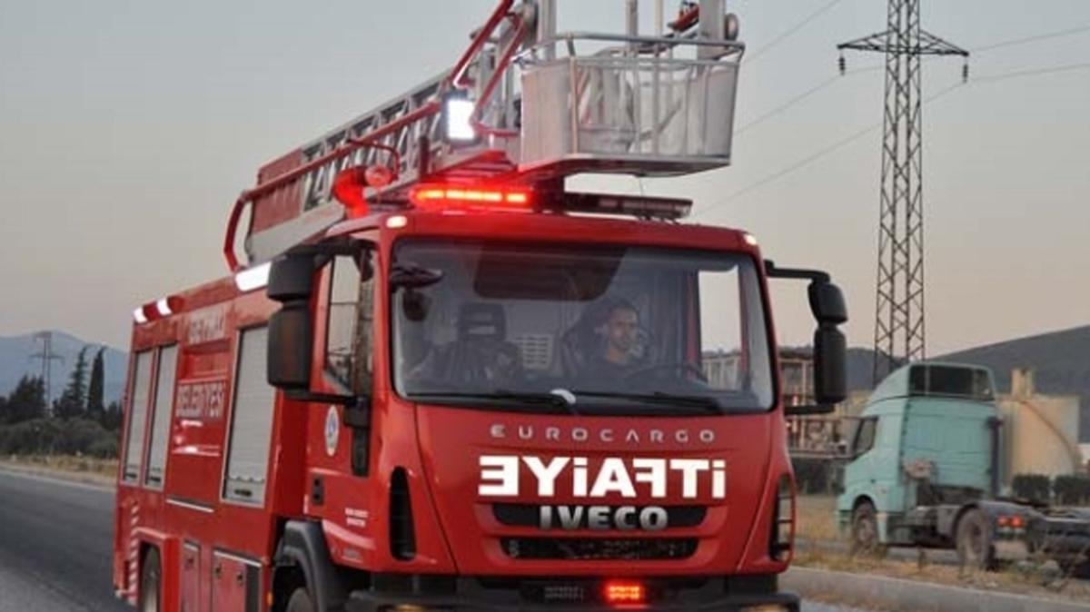 Beylikdz'nde ambalaj fabrikasnda yangn! tfaiye ekipleri sevk edildi