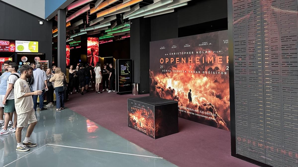 Christopher Nolan imzal "Oppenheimer" 21 Temmuz'dan itibaren sinemaseverle buluacak