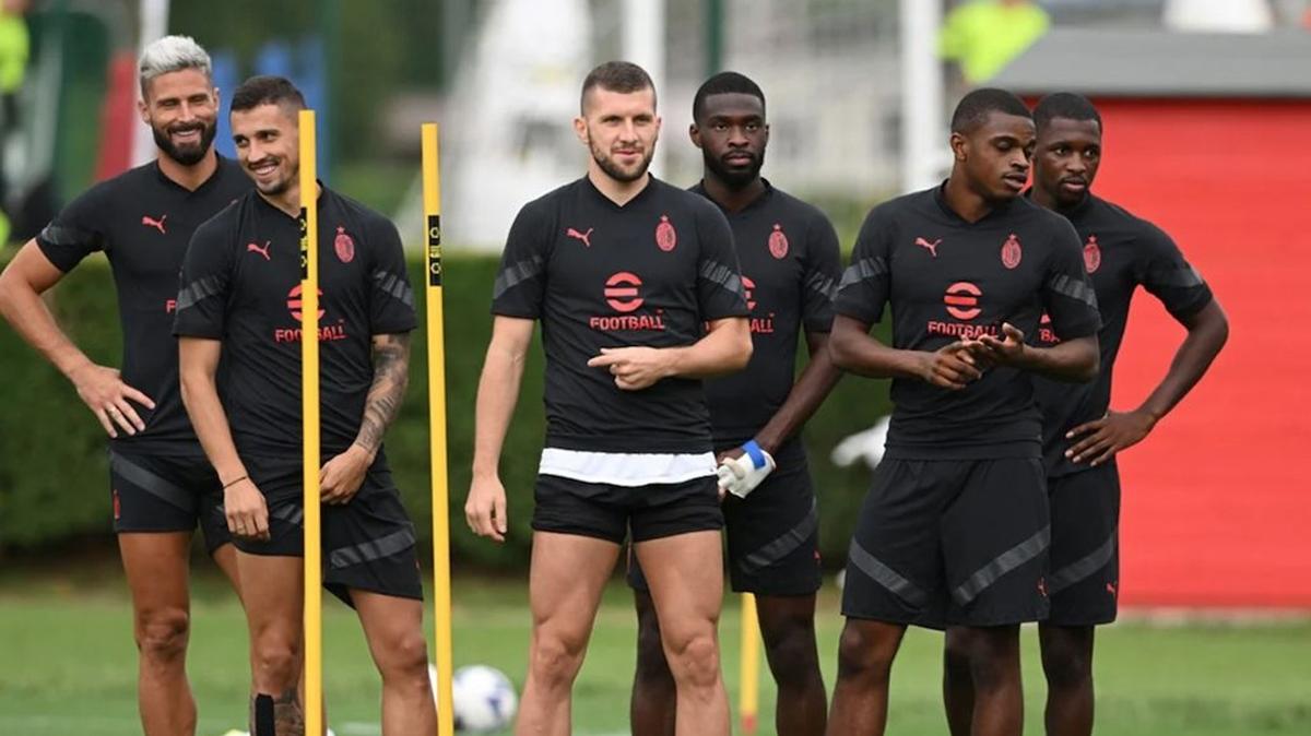 Milan'da yaprak dkm yaanacak