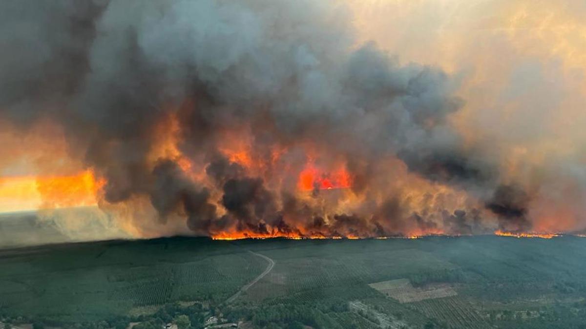 Fransa'da, yksek yangn riski nedeniyle "krmz alarm" verildi 