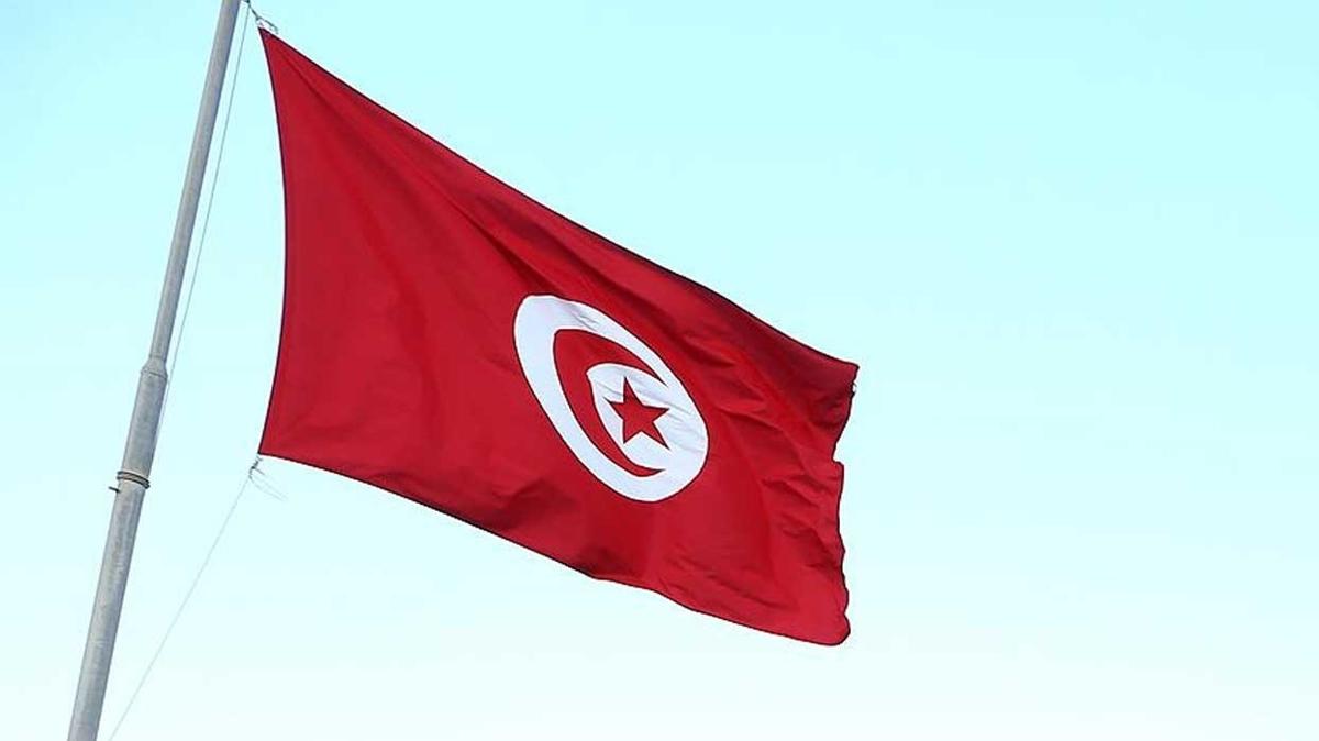 Tunus'ta bin 611 mahkum affedildi