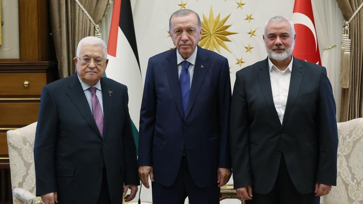 Bakan Erdoan, Abbas ve Haniye ile bir araya geldi