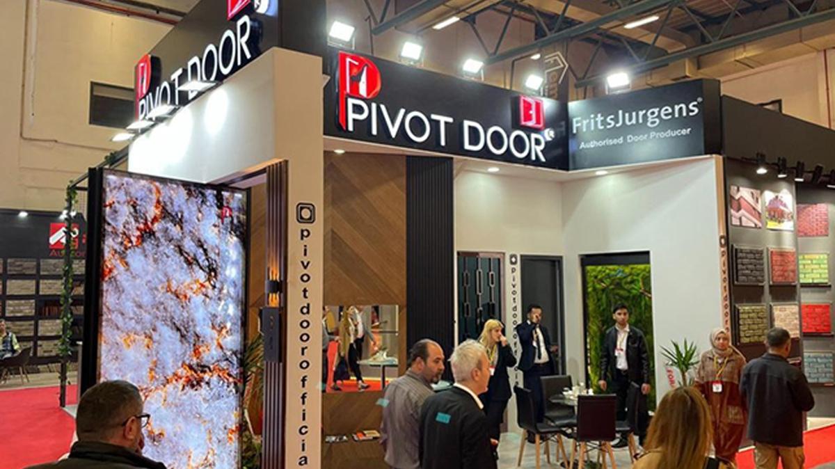 Pivot Door Dünyanın ilk yapay zekalı ve akıllı kapılarıyla bir