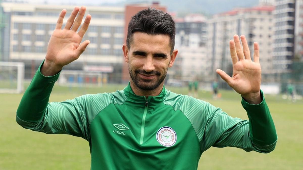 Alper Potuk, Makedonya ekibine transfer oldu