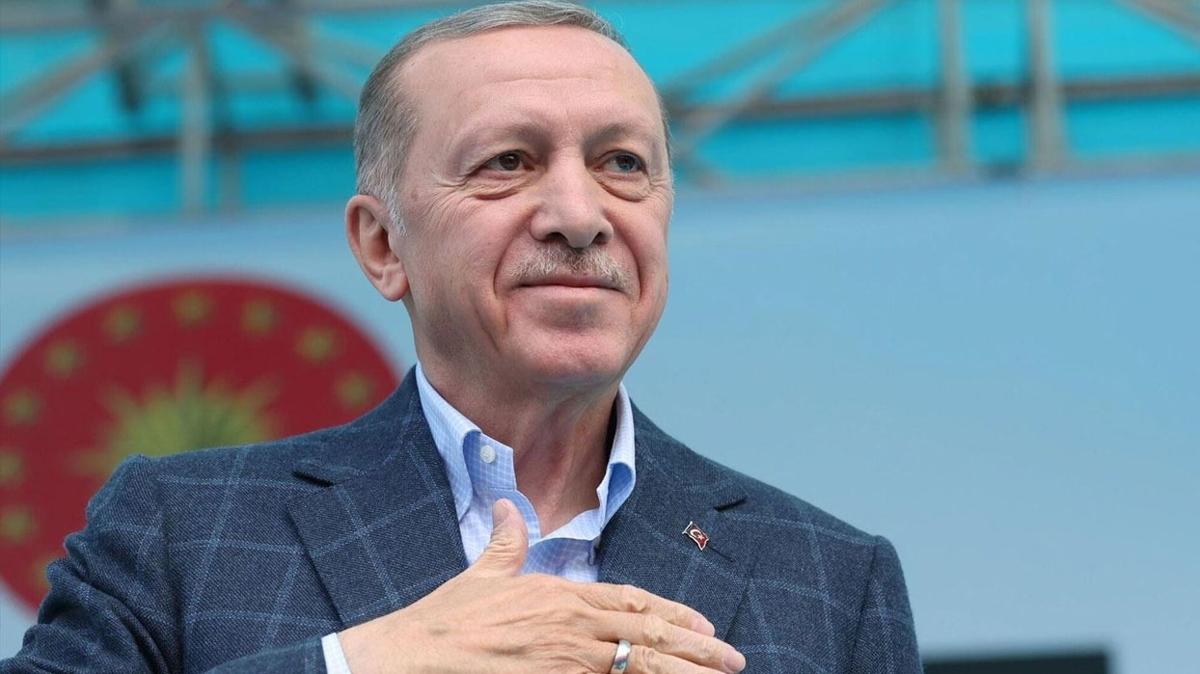 Bakan Erdoan'dan aure gn ve muharrem ay paylam