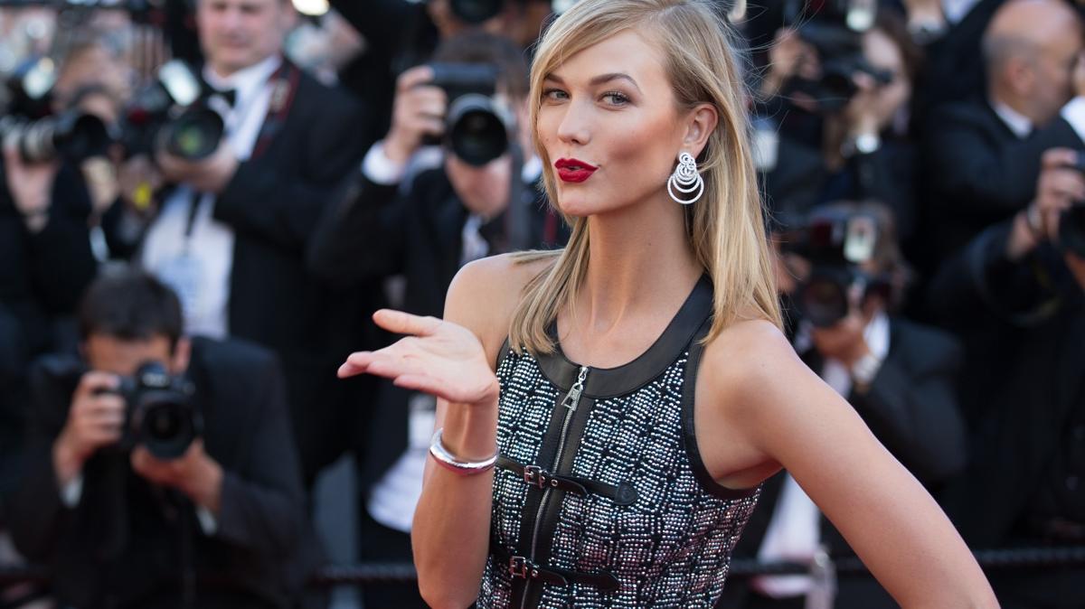 Dillere destan gzelliini 20 saniyeye borlu! Karlie Kloss'un bakm srr