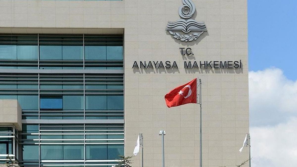 Anayasa Mahkemesi, bireysel bavuru verilerini aklad... 400 bin 877'si sonulandrld