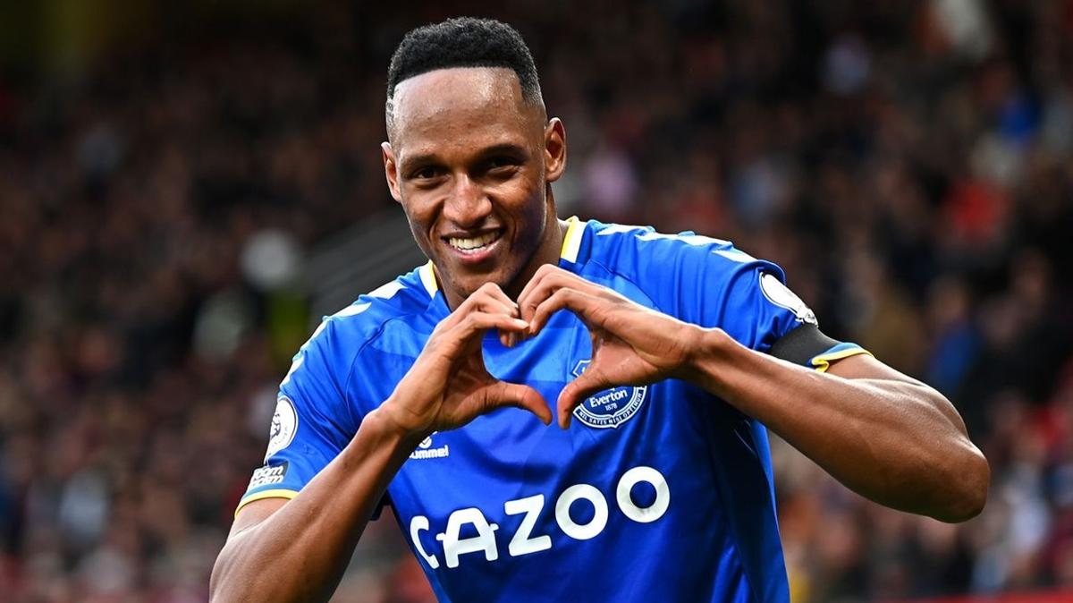 yerry mina transfer fiorentina foto�raflar� resimleri