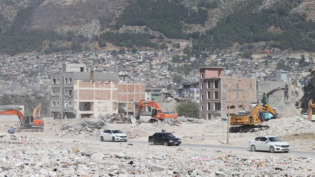 Hedef Hatay'n yeniden inas: Depremin ardndan 4 milyar liralk yatrm yapld