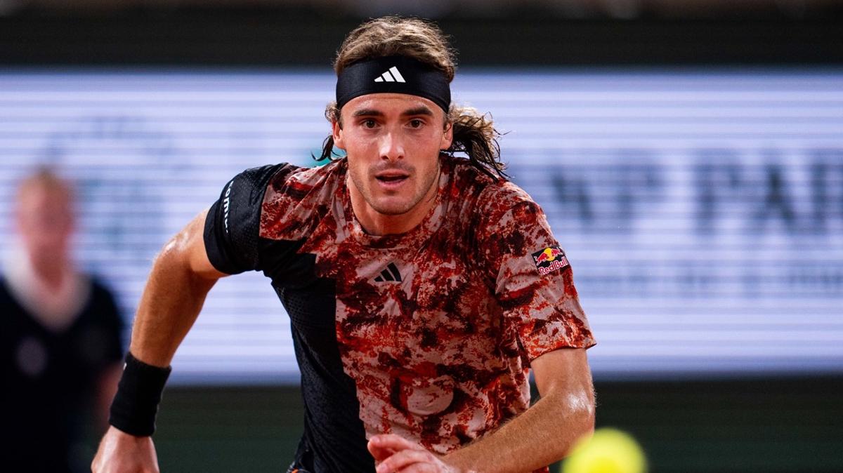 Los Cabos Ak'ta ampiyon Stefanos Tsitsipas