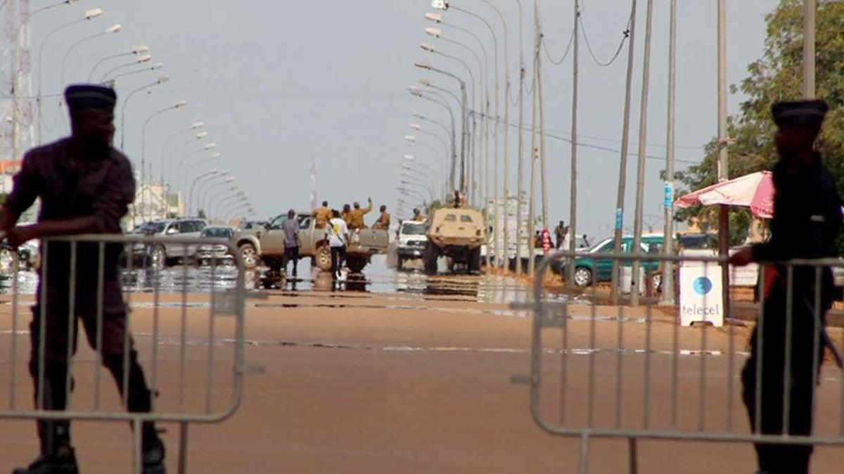 Burkina Faso'da terr saldrs: 25 kii hayatn kaybetti