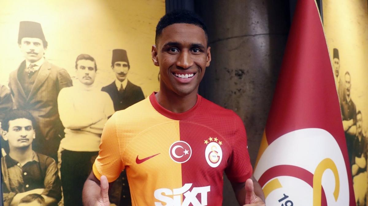 Fenerbah%C3%A7e%E2%80%99ye+bir+%C3%A7al%C4%B1m+daha%21;+Galatasaray,+Tete%E2%80%99yi+a%C3%A7%C4%B1klad%C4%B1