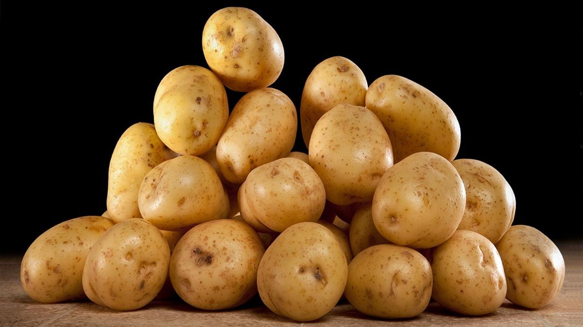 Patatesleri bu ekilde tketmeyin! Mide bulants ve ba dnmesine neden olabilir