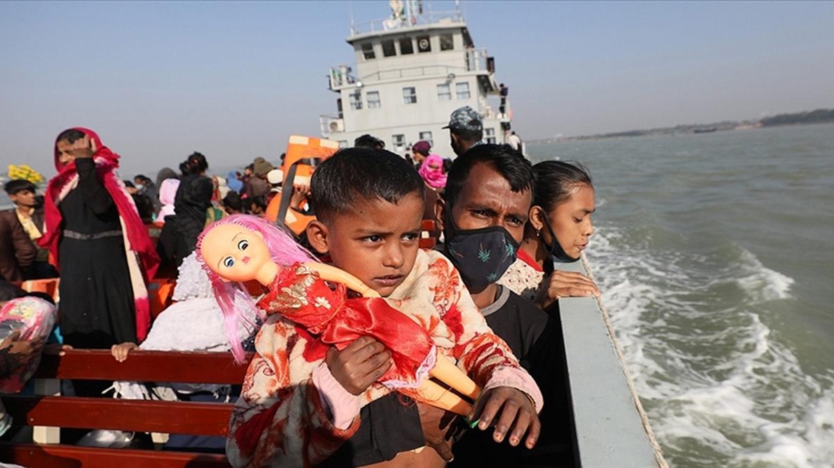 Tekne Facias: Rohingya'lar batt!