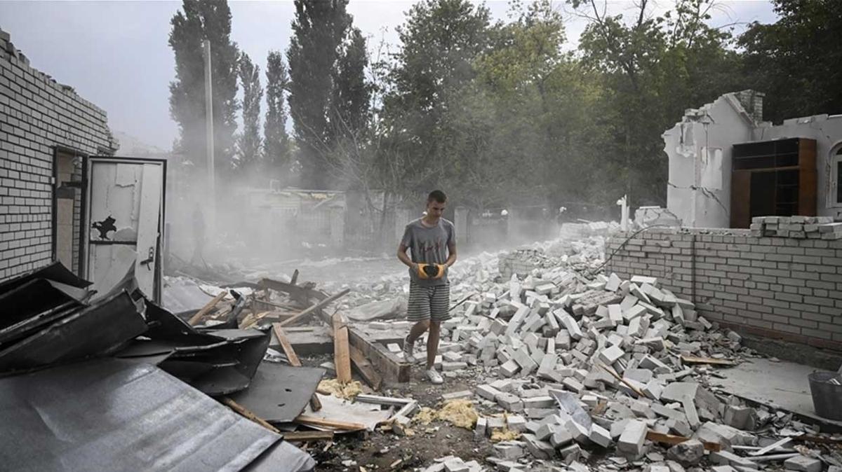 Ukrayna: Rusya'nn Zaporijya'ya yeni saldrsnda 1 kii yaamn yitirdi