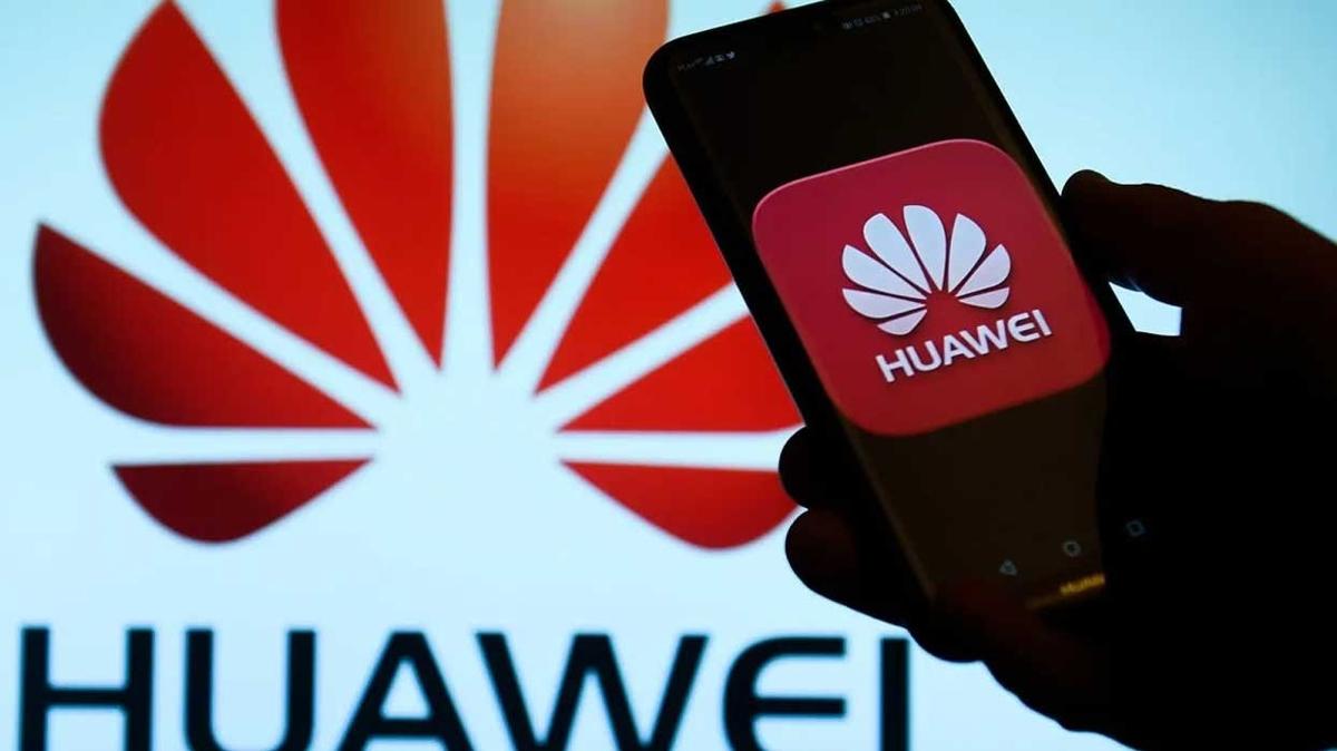 Huawei'in gelirleri iki yl aradan sonra artt