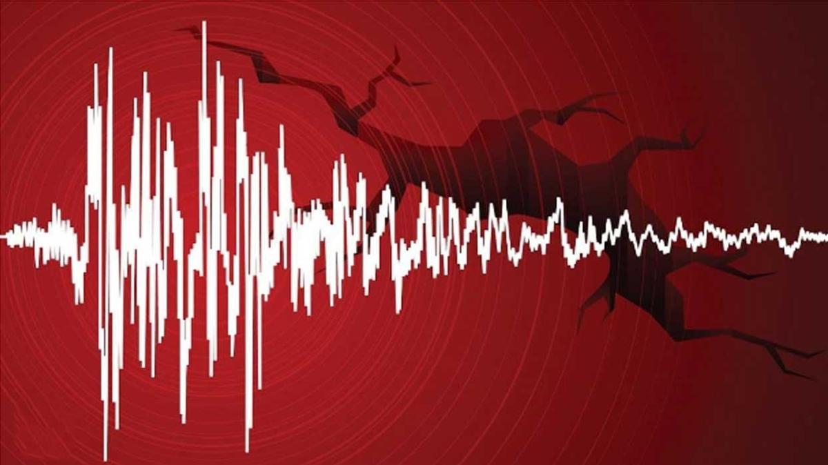 zmir'de 3.9 byklnde deprem oldu : Yerin 11 kilometre derinliinde meydana geldi