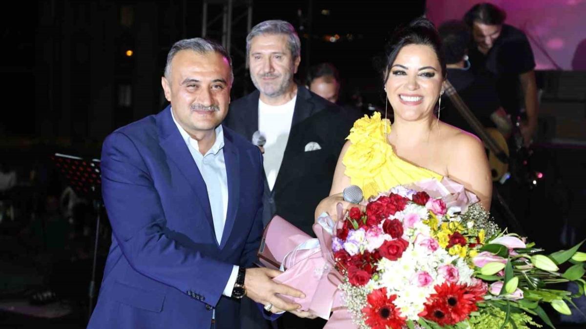 Zara'dan Ak Seyrani Kltr ve Sanat Festivali'nde konser