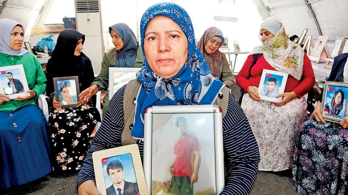 Diyarbakr annelerinin evlat nbeti... 'Babas korucu  diye PKK evladm kard'