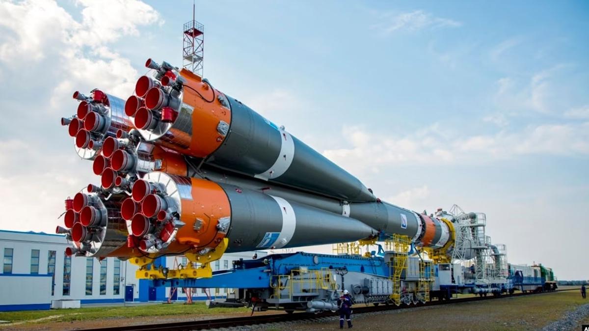 Rusya, Ay'a gnderdii uzay aracndan ilk verileri ald