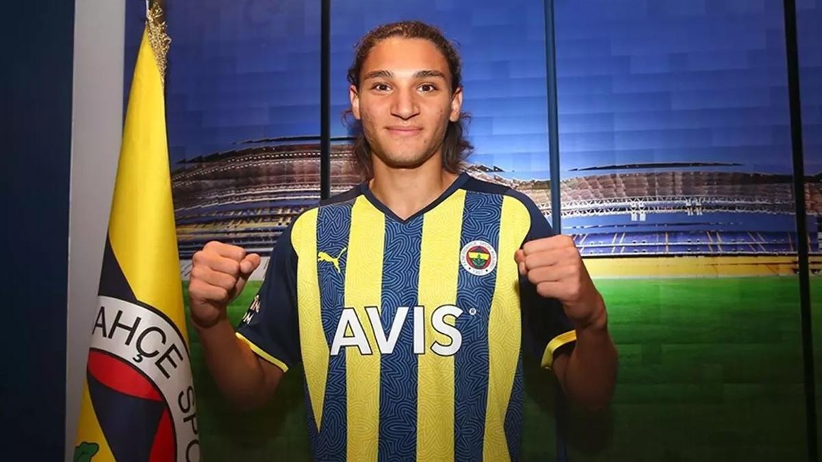 Fenerbahe'den, Emir Ortakaya'ya transfer izni