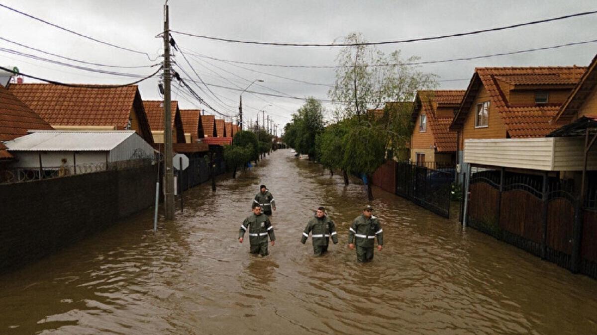 ili'de sel 34 bin kiiyi yerinden etti: 4 kii hayatn kaybetti
