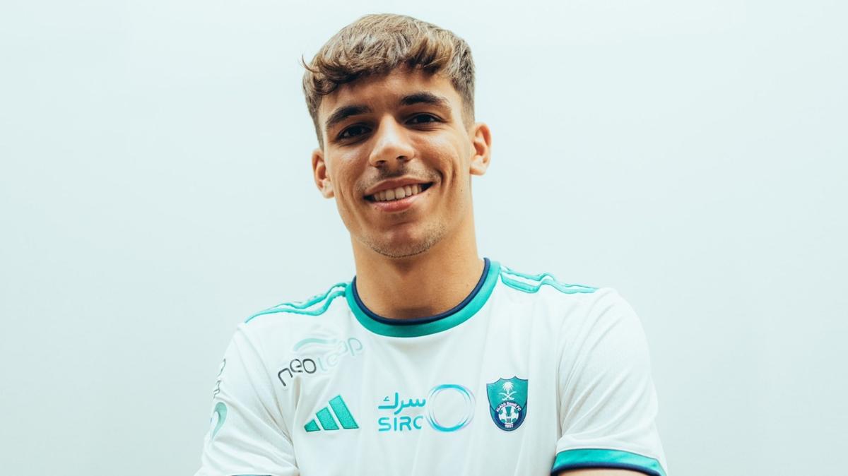 Al Ahli, Gabriel Veiga transferini duyurdu