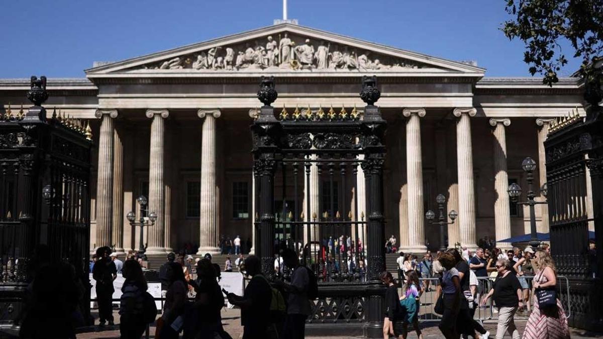 British Museum'dan alnan eserler iin arama balatld