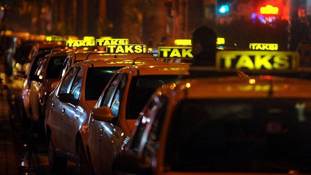 Kocaeli'de taksi bagajndan 4 kilo uyuturucu kt