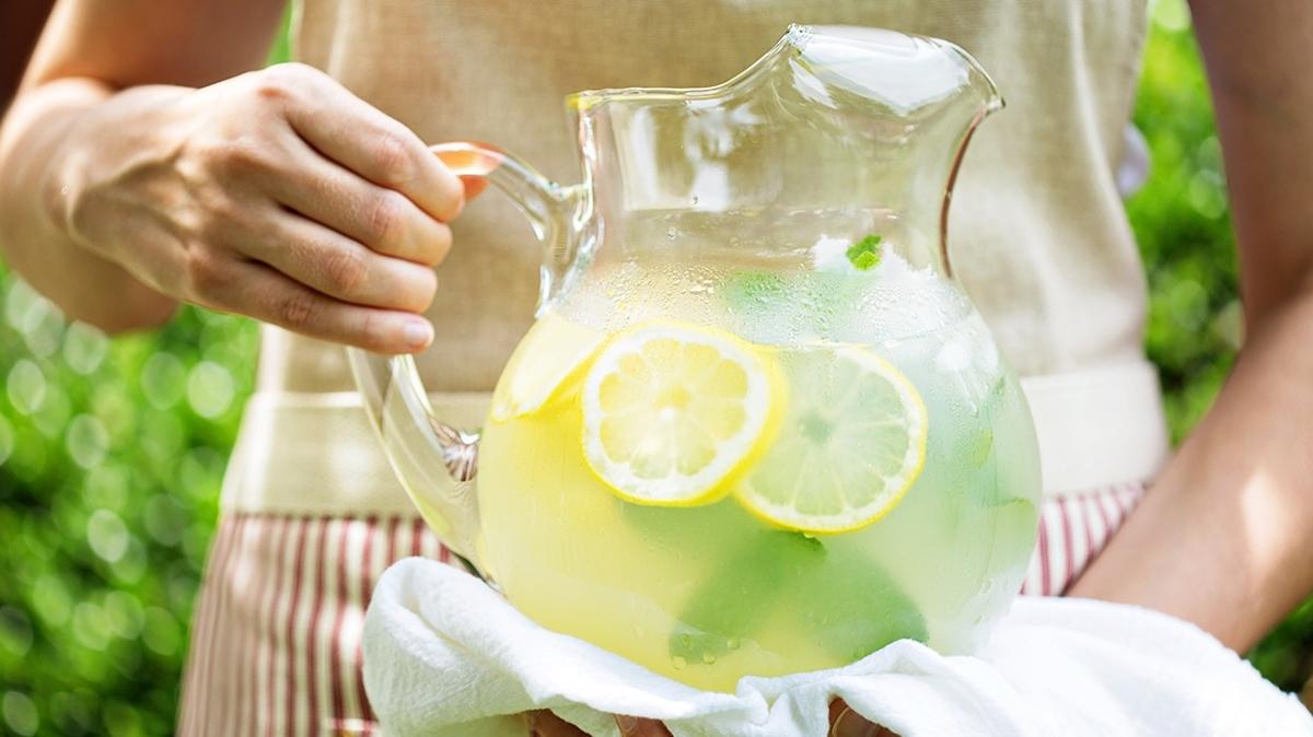 Serinleten iecein srr belli oldu! te ekersiz limonata tarifi