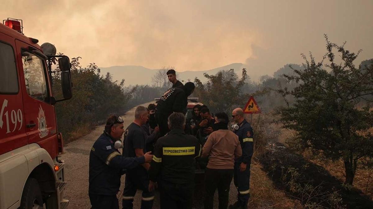 Yunanistan'daki yangnlarda dzensiz gmenler de k yolu aryor