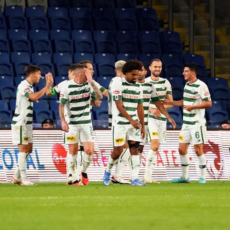 Konyaspor, Baakehir'i tek golle malup etti