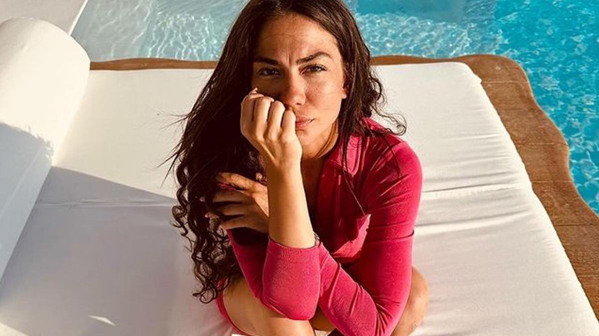 Demet zdemir'in filtresiz fotoraflar paylald! te Photoshop'suz Demet