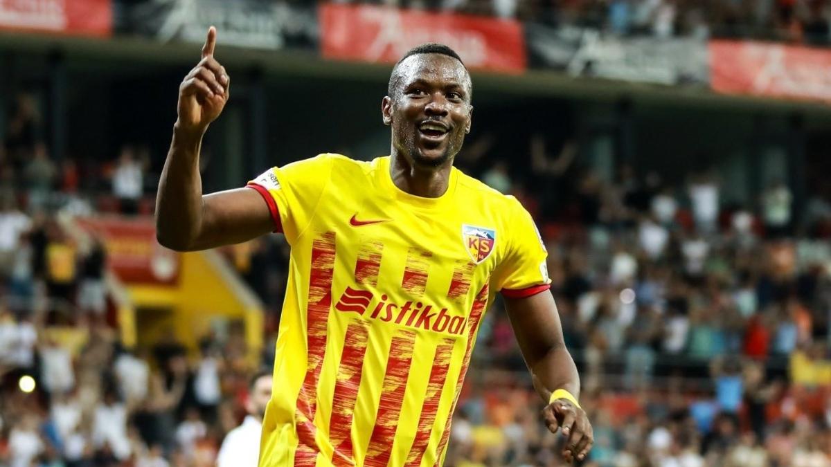 Kayserispor'da Mame Thiam tarihe geti