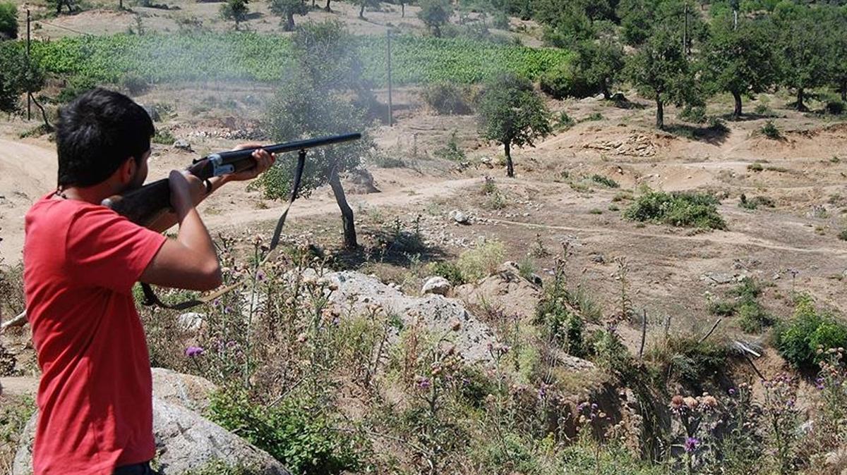 anakkale ve Bilecik'te kara avcl durduruldu